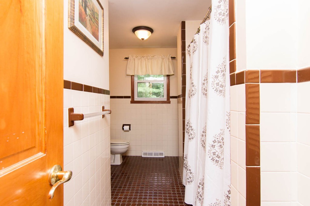 484 Chestnut Hill Road Millville, MA 01529 - Photo 19 of 28 Gallery Image 19