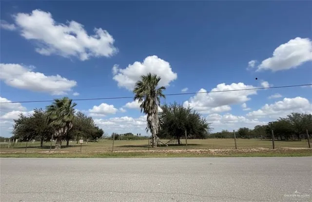 $75,000 | 25114 Jesus Flores Road, Monte Alto, TX 78538