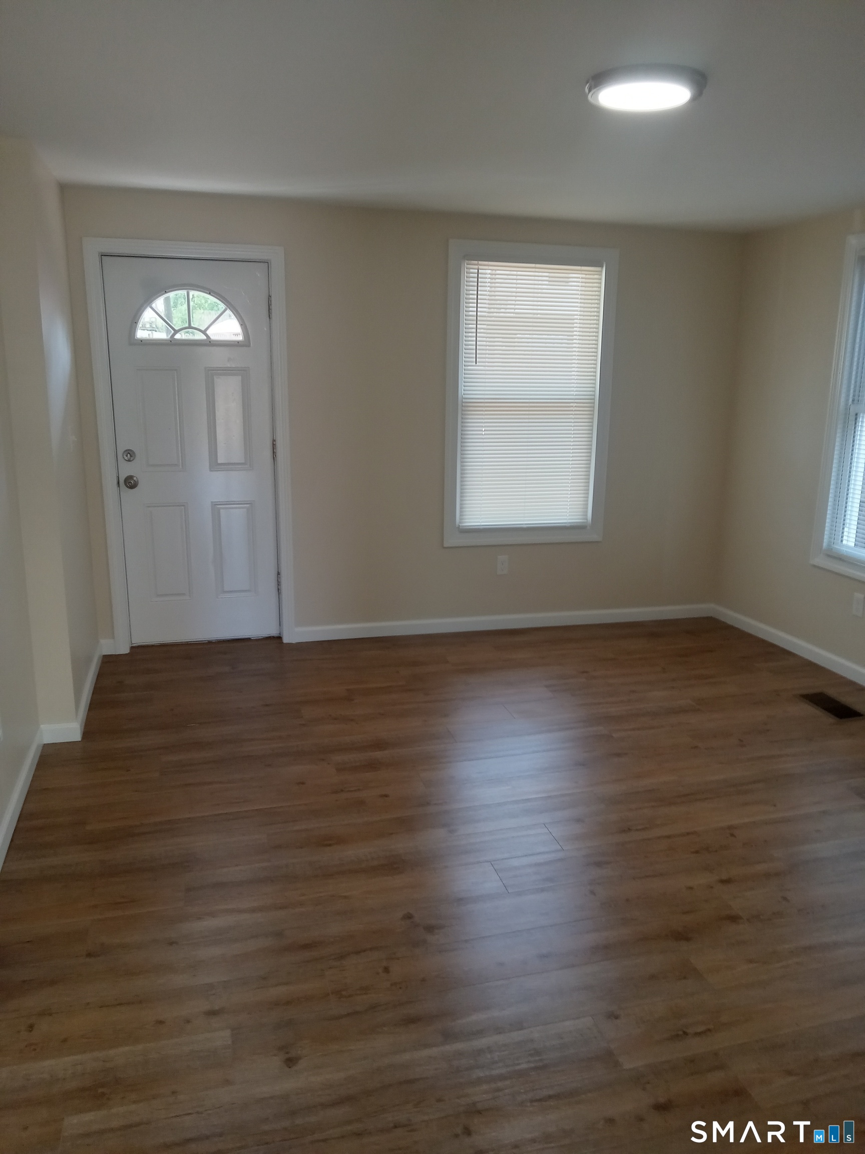 48 Prospect Street Meriden, CT 06451 - Photo 4 of 14