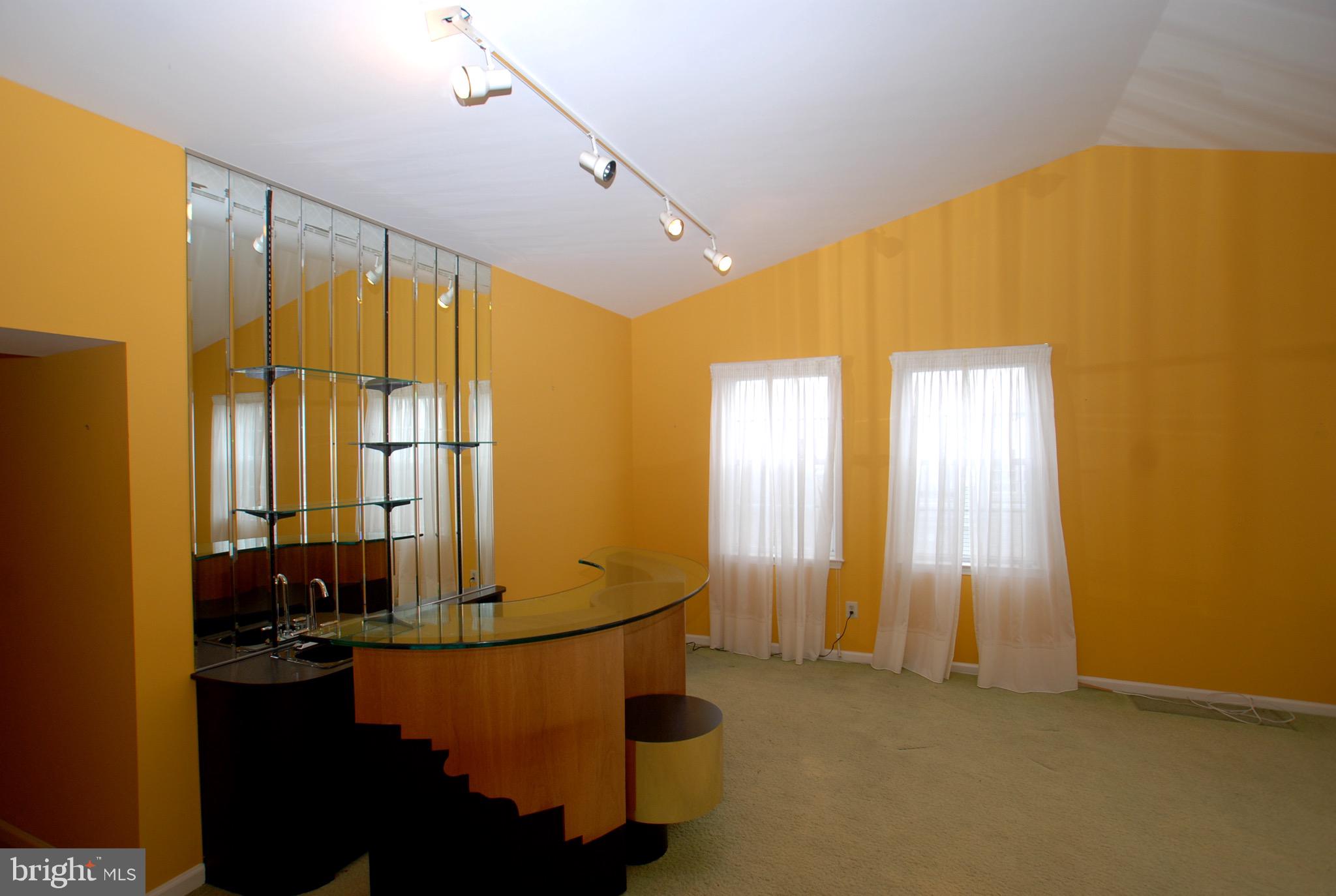 5409 Centennial Station Warminster, PA 18974 - Photo 15 of 41