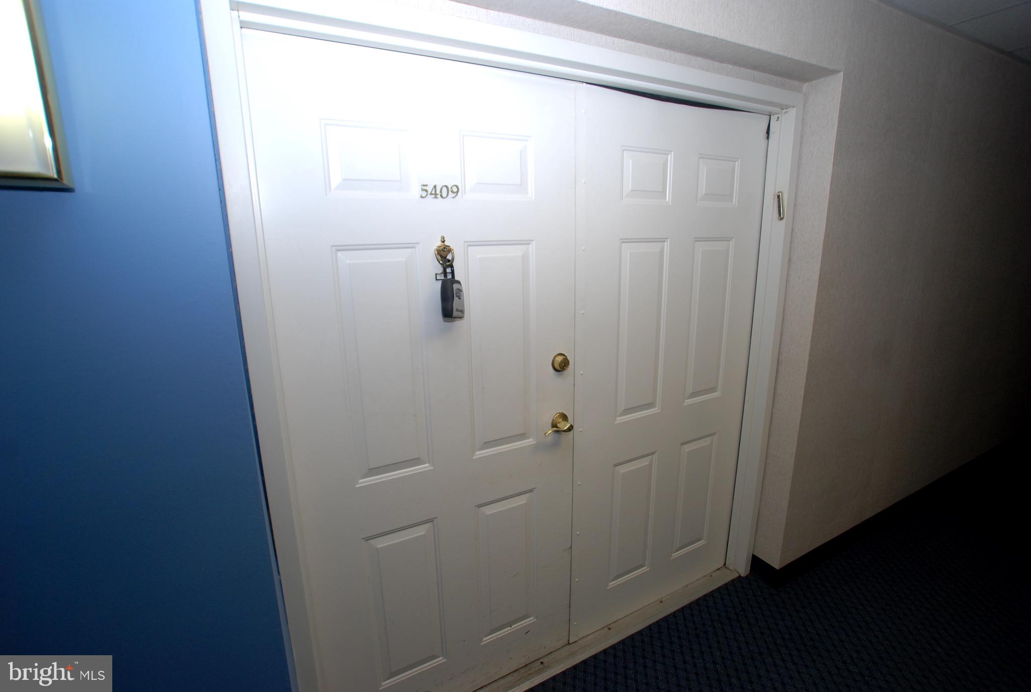 5409 Centennial Station Warminster, PA 18974 - Photo 3 of 41