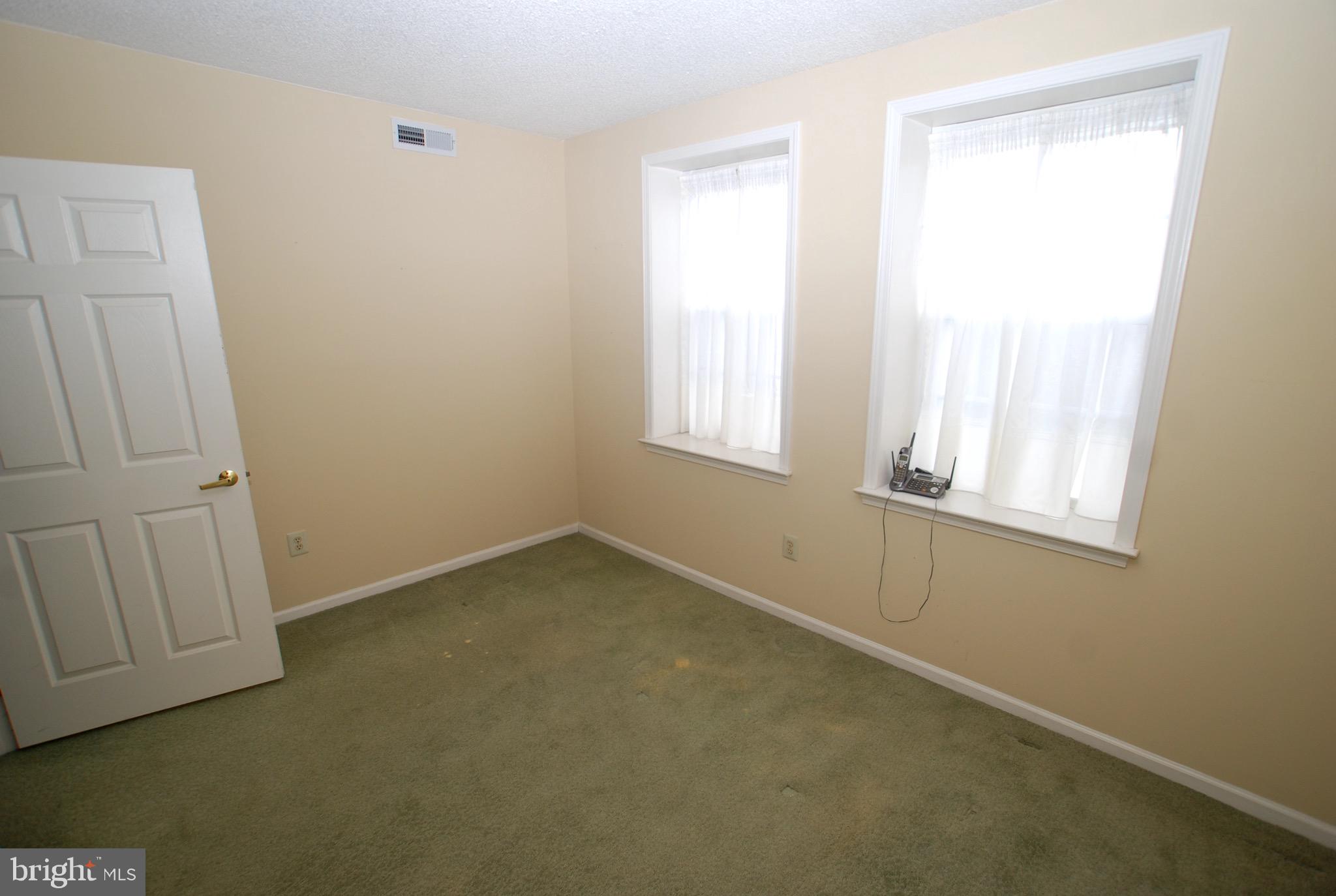 5409 Centennial Station Warminster, PA 18974 - Photo 25 of 41