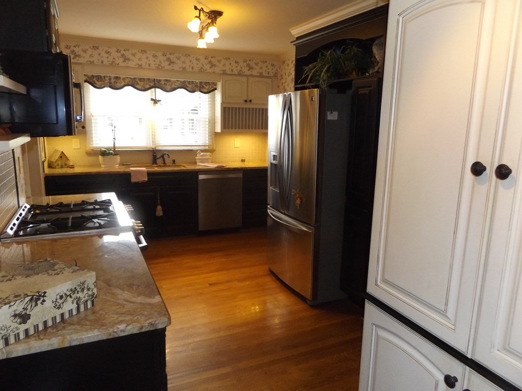 1071 Winding Ridge Road Hillsville, VA 24343 - Photo 15 of 59 Gallery Image 15