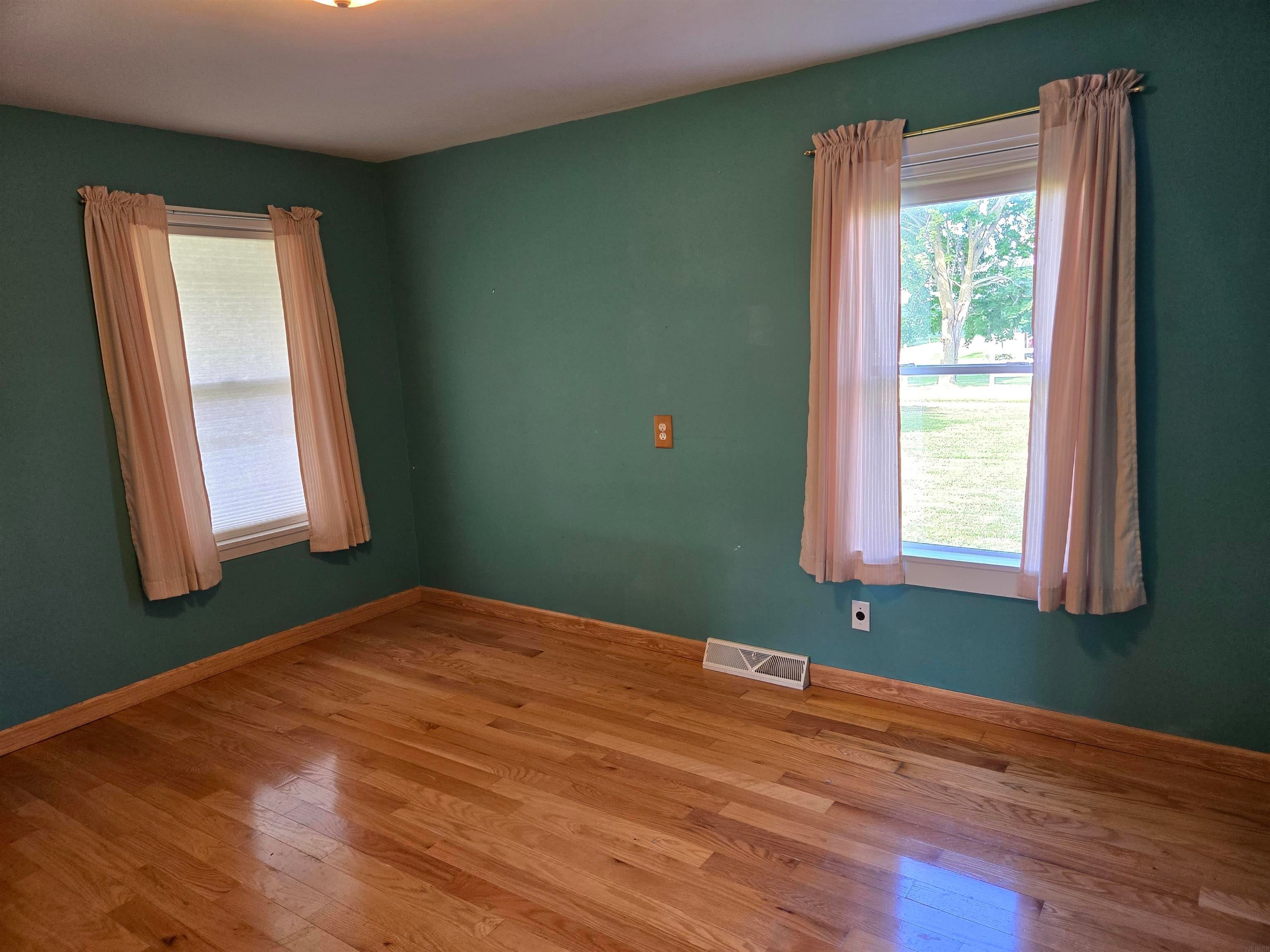 1530 Main Street Ridgeway, IA 52165 - Photo 9 of 31 Gallery Image 9