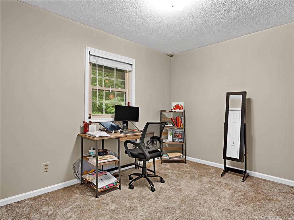 510 Hunters Ridge Road Mills River, NC 28759 - Photo 14 of 19 Gallery Image 14