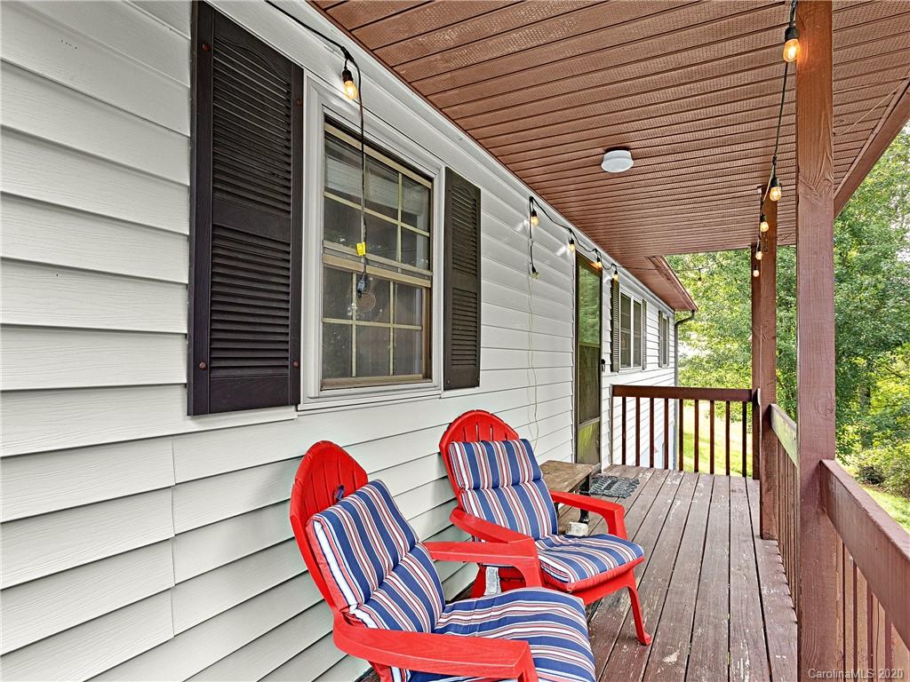 510 Hunters Ridge Road Mills River, NC 28759 - Photo 4 of 19 Gallery Image 4