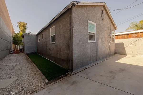 $699,999 | 13360 Kelowna Street, Arleta, CA 91331