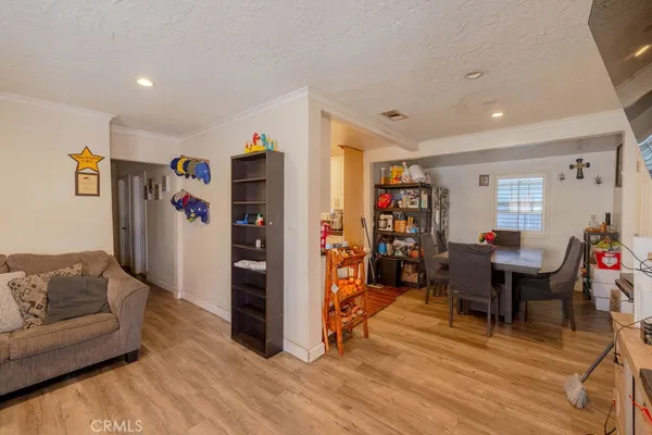 $699,999 | 13360 Kelowna Street, Arleta, CA 91331
