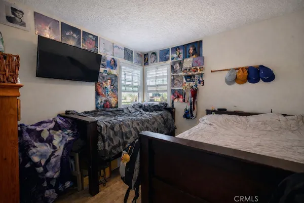 $699,999 | 13360 Kelowna Street, Arleta, CA 91331