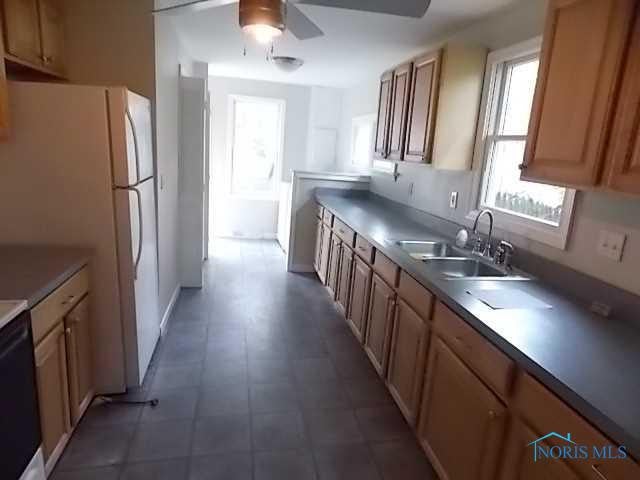 5350 Collomore Road Toledo, OH 43615 - Photo 5 of 14 Gallery Image 5