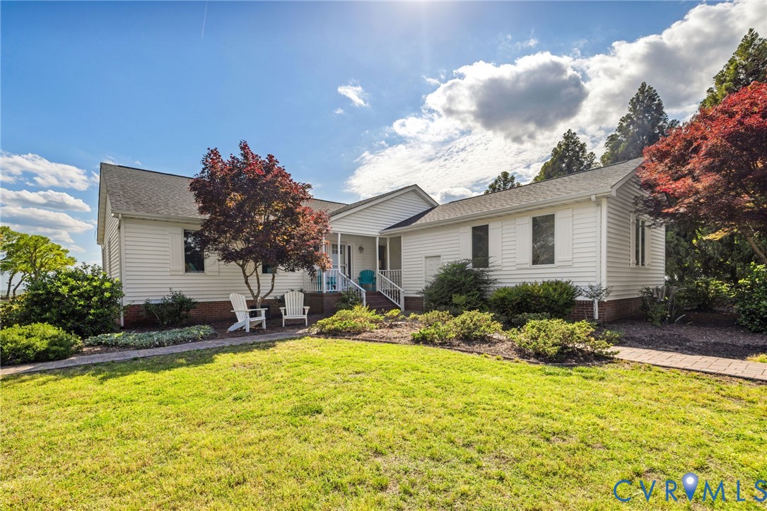 947 Bar Neck Road Port Haywood, VA 23138 - Photo 5 of 72