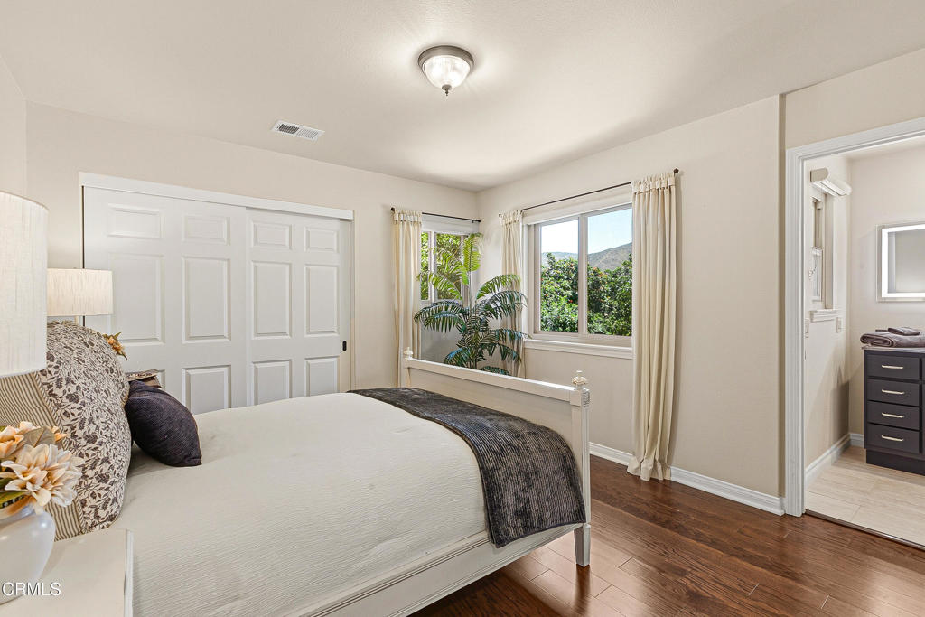10539 Chippenham Road Camarillo, CA 93012 - Photo 37 of 74