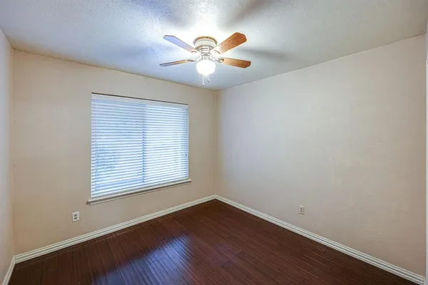 $2,525 | 14520 Shoredale Lane, Farmers Branch, TX 75234