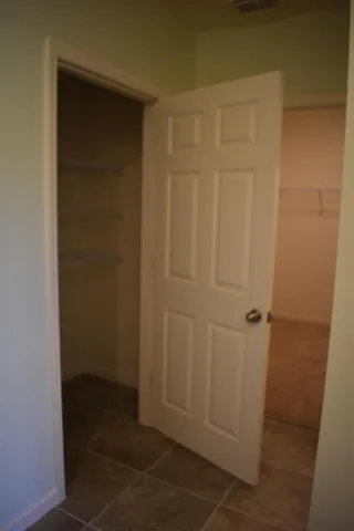 $3,075 | 107 Southwest Glenwood Drive, Port St. Lucie, FL 34984