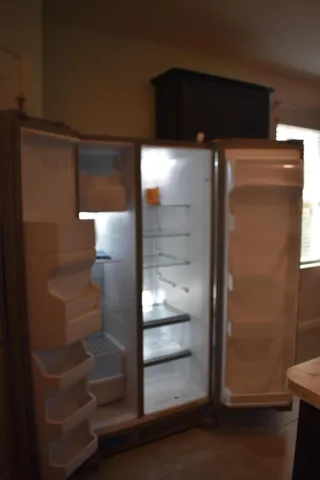 $3,075 | 107 Southwest Glenwood Drive, Port St. Lucie, FL 34984