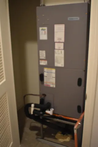 $3,075 | 107 Southwest Glenwood Drive, Port St. Lucie, FL 34984