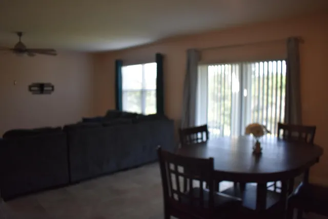 $3,075 | 107 Southwest Glenwood Drive, Port St. Lucie, FL 34984