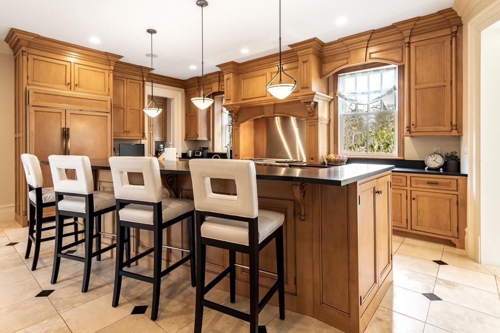 190 Claybrook Road Dover, MA 02030 - Photo 12 of 30