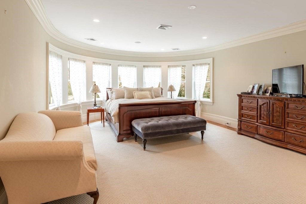 190 Claybrook Road Dover, MA 02030 - Photo 22 of 30