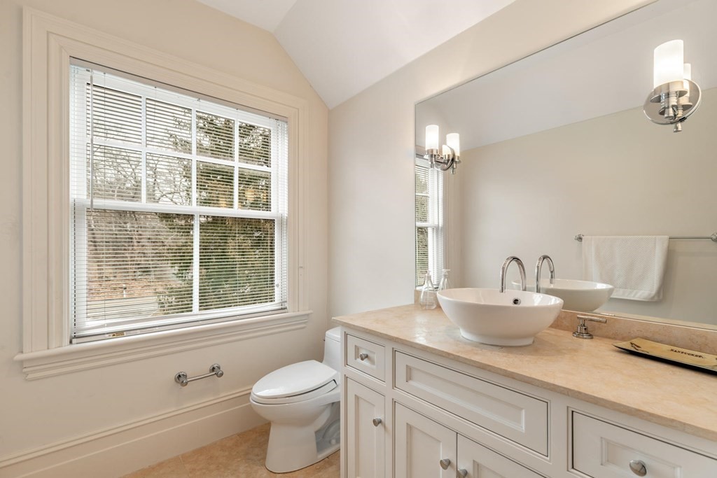 190 Claybrook Road Dover, MA 02030 - Photo 28 of 30