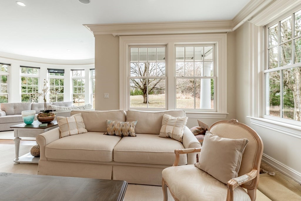 190 Claybrook Road Dover, MA 02030 - Photo 6 of 30