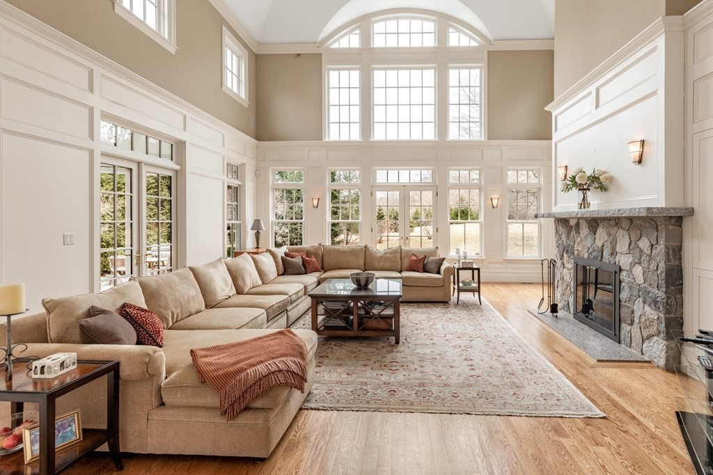 190 Claybrook Road Dover, MA 02030 - Photo 8 of 30