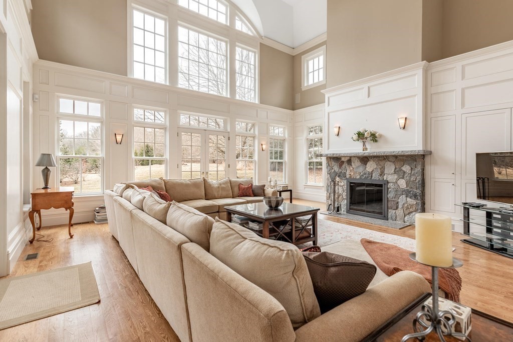 190 Claybrook Road Dover, MA 02030 - Photo 9 of 30