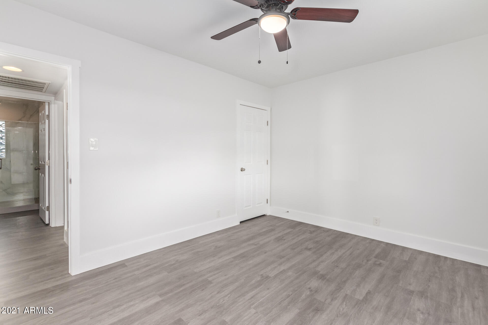 1501 West Roma Avenue Phoenix, AZ 85015 - Photo 15 of 25 0015-15 - Roma