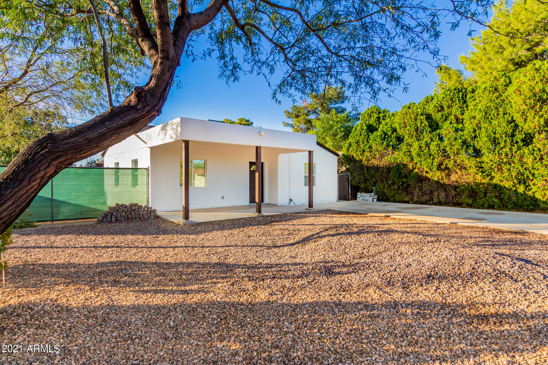1501 West Roma Avenue Phoenix, AZ 85015 - Photo 2 of 25 0002-02 - Roma