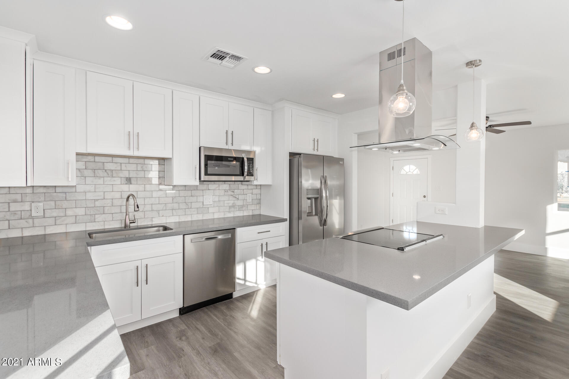 1501 West Roma Avenue Phoenix, AZ 85015 - Photo 8 of 25 0008-08 - Roma