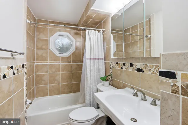 $1,250,000 | 2704 Martello Drive, Silver Spring, MD 20904