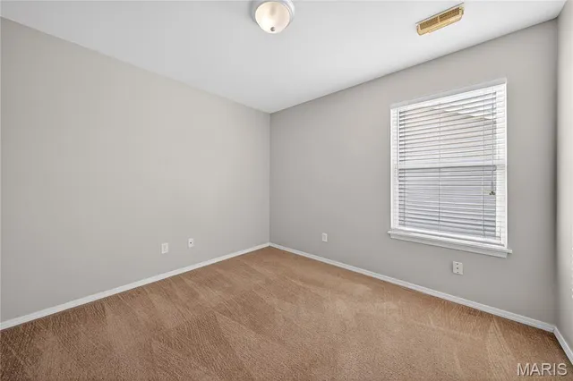 $345,000 | 1923 Briarfield Drive, Lake St. Louis, MO 63367