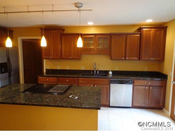 208 Riva Ridge Drive Fairview, NC 28730 - Photo 7 of 18 Gallery Image 7