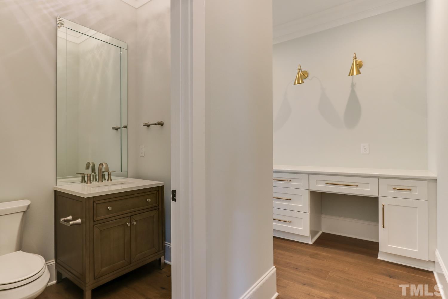 2004 Pine Drive Raleigh, NC 27608 - Photo 15 of 29