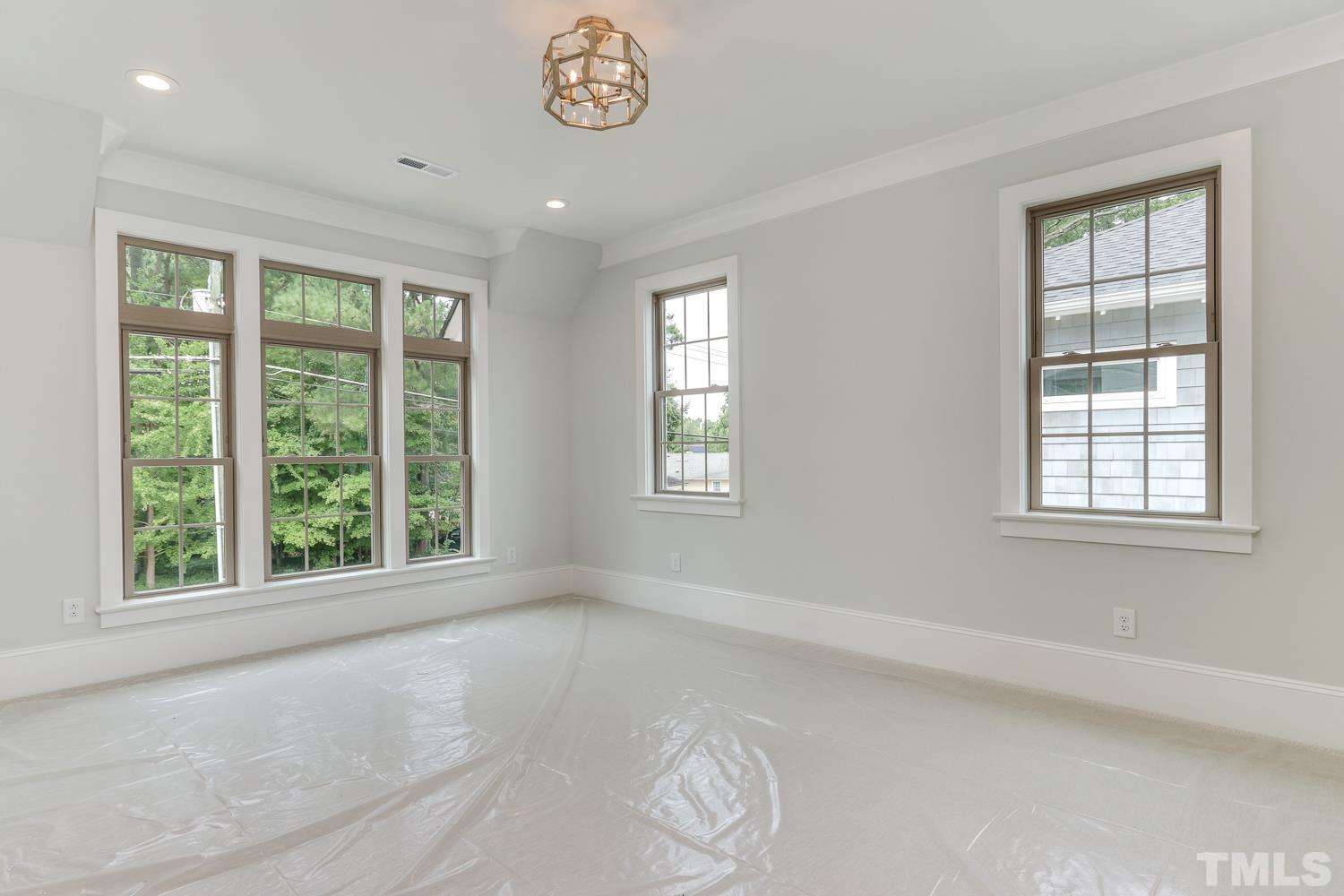 2004 Pine Drive Raleigh, NC 27608 - Photo 22 of 29