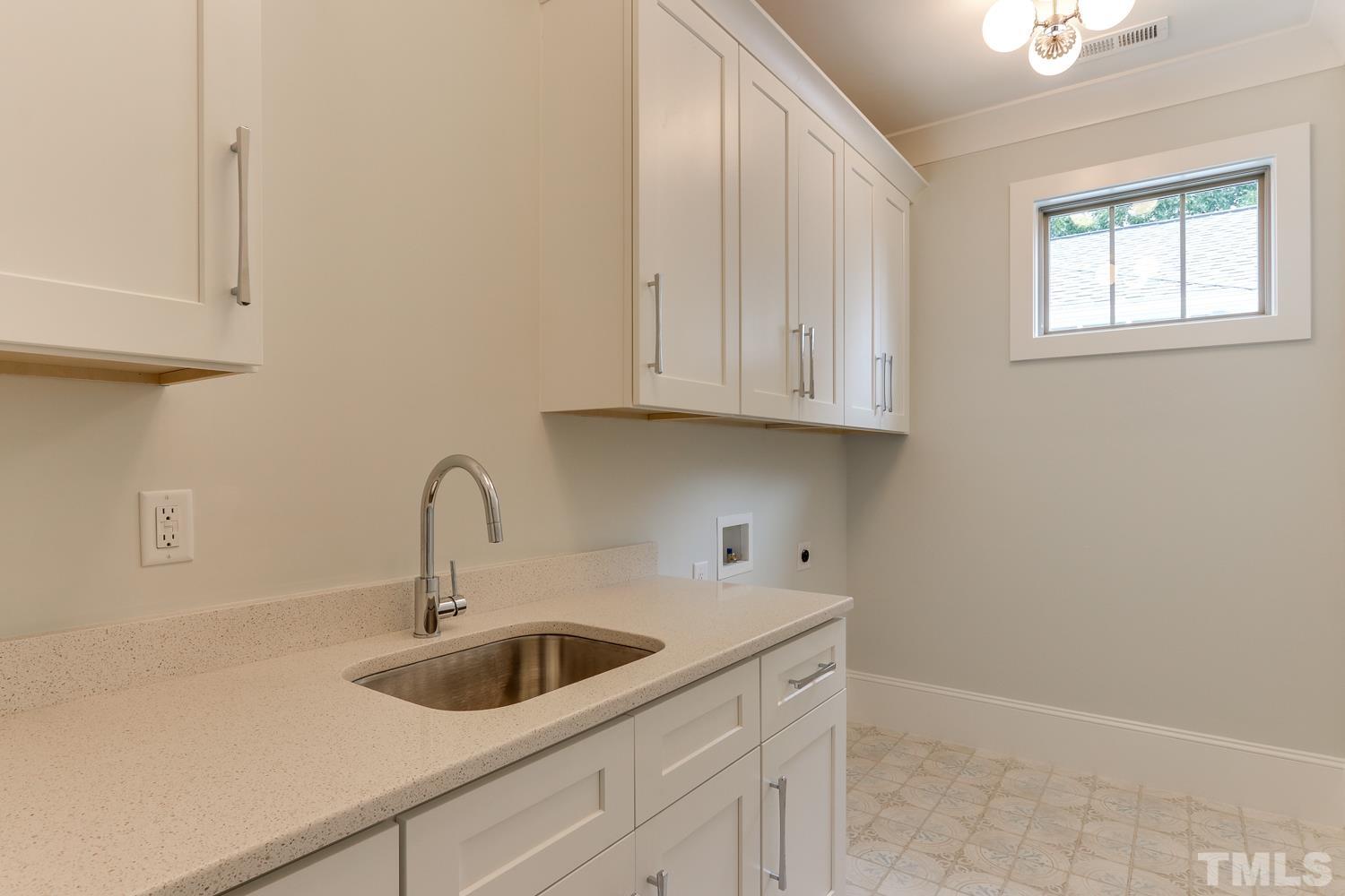 2004 Pine Drive Raleigh, NC 27608 - Photo 27 of 29