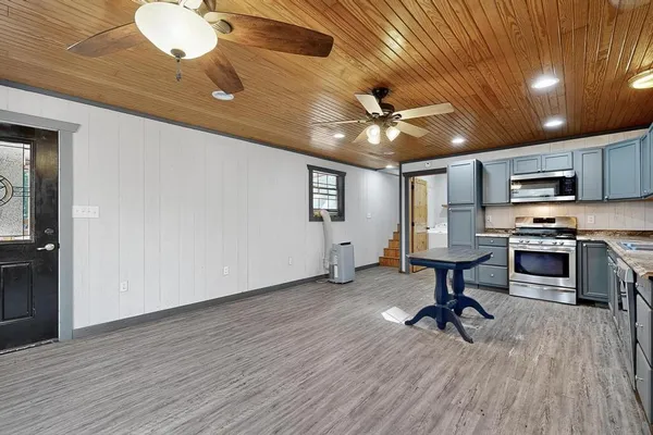 $279,900 | 13420 County Road 2858, Eustace, TX 75124