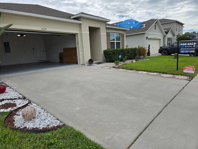$2,000 | 3337 Perennial Lane, Kissimmee, FL 34746