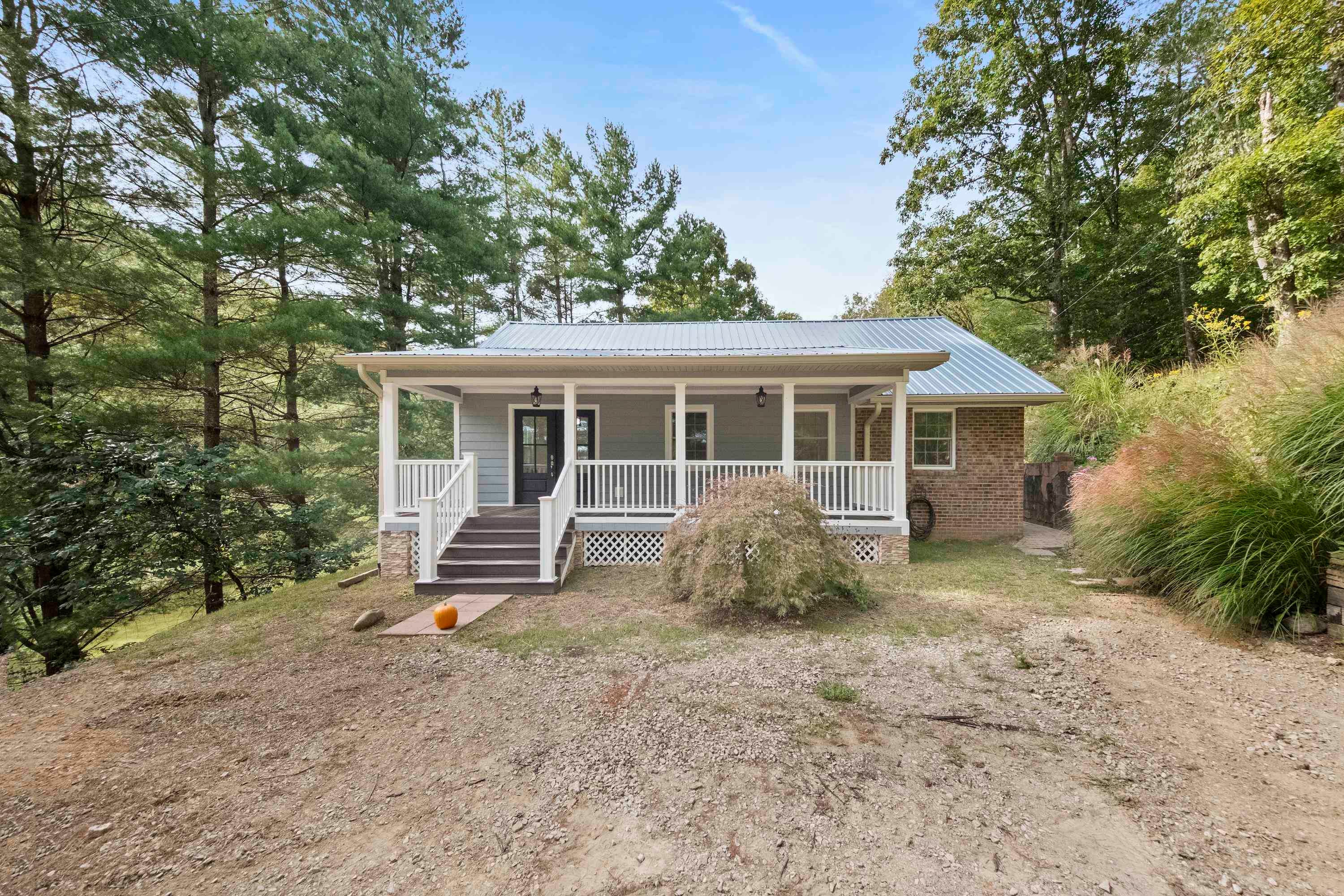 2574 Smith Branch Road Grayson, KY 41143 - Photo 2 of 50 Gallery Image 2