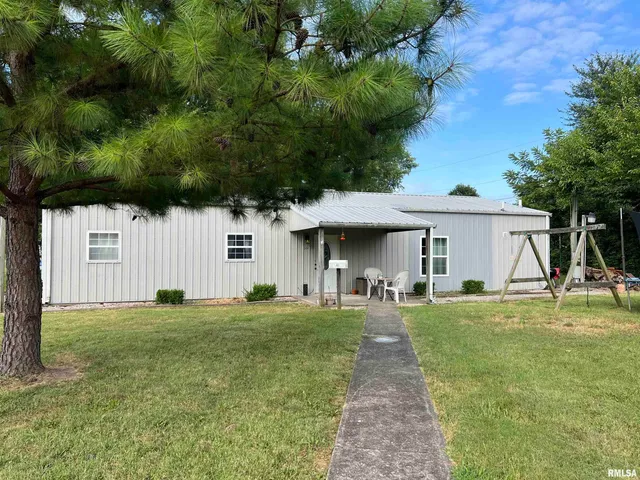 $94,900 | 309 Coxspur Street, Zeigler, IL 62999