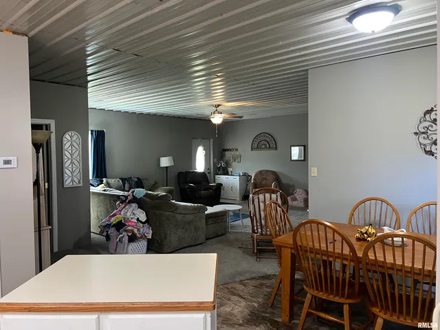 $94,900 | 309 Coxspur Street, Zeigler, IL 62999