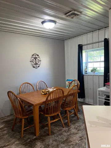 $94,900 | 309 Coxspur Street, Zeigler, IL 62999