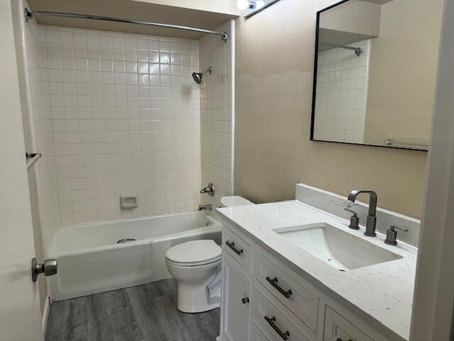 39725 Burton Drive Rancho Mirage, CA 92270 - Photo 11 of 22 Guest Bath