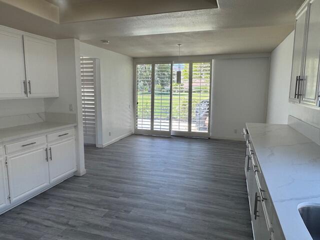 39725 Burton Drive Rancho Mirage, CA 92270 - Photo 4 of 22 Kithchen- dining area