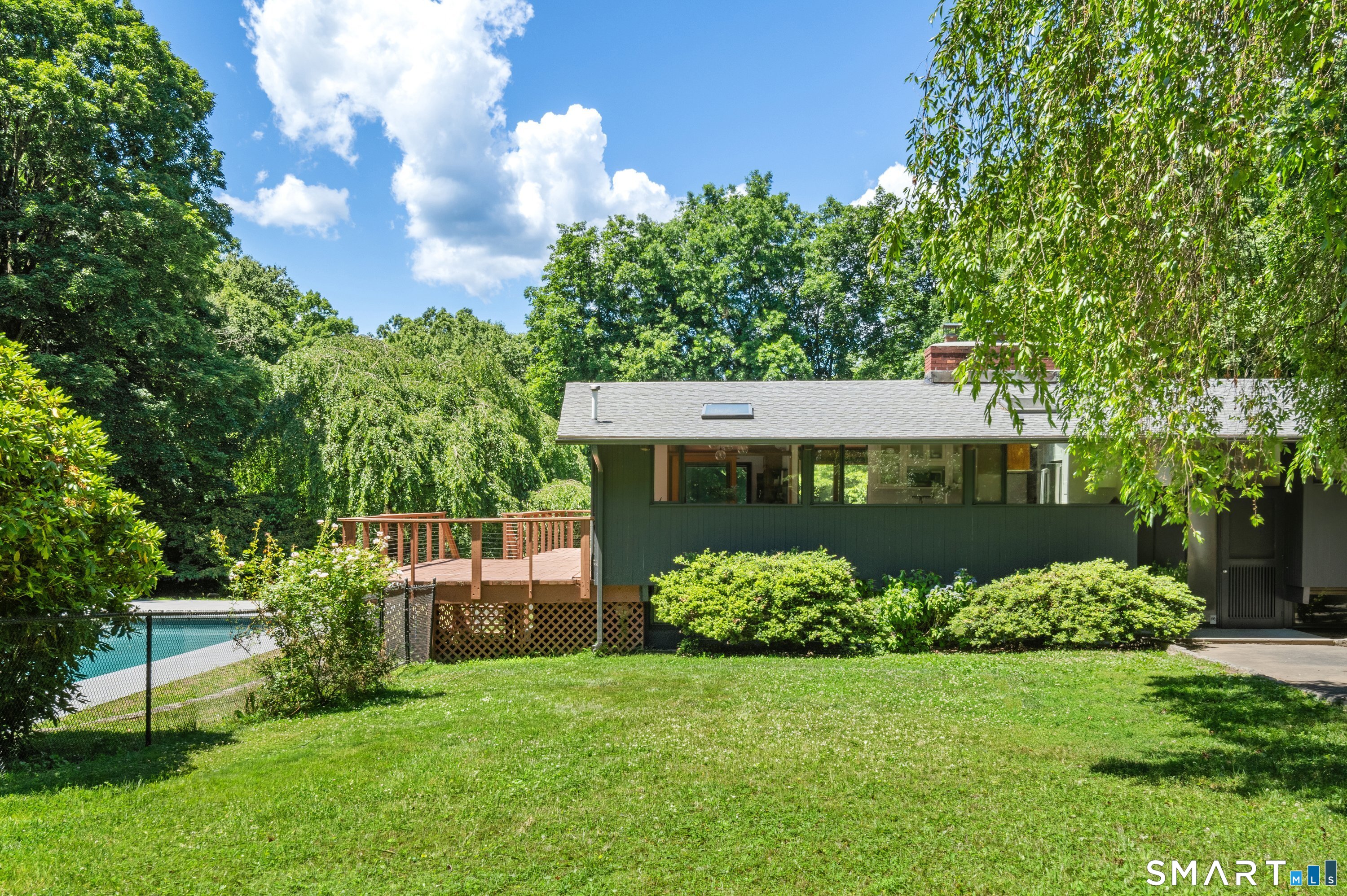 9 Fall Ridge Road Weston, CT 06883 - Photo 2 of 39
