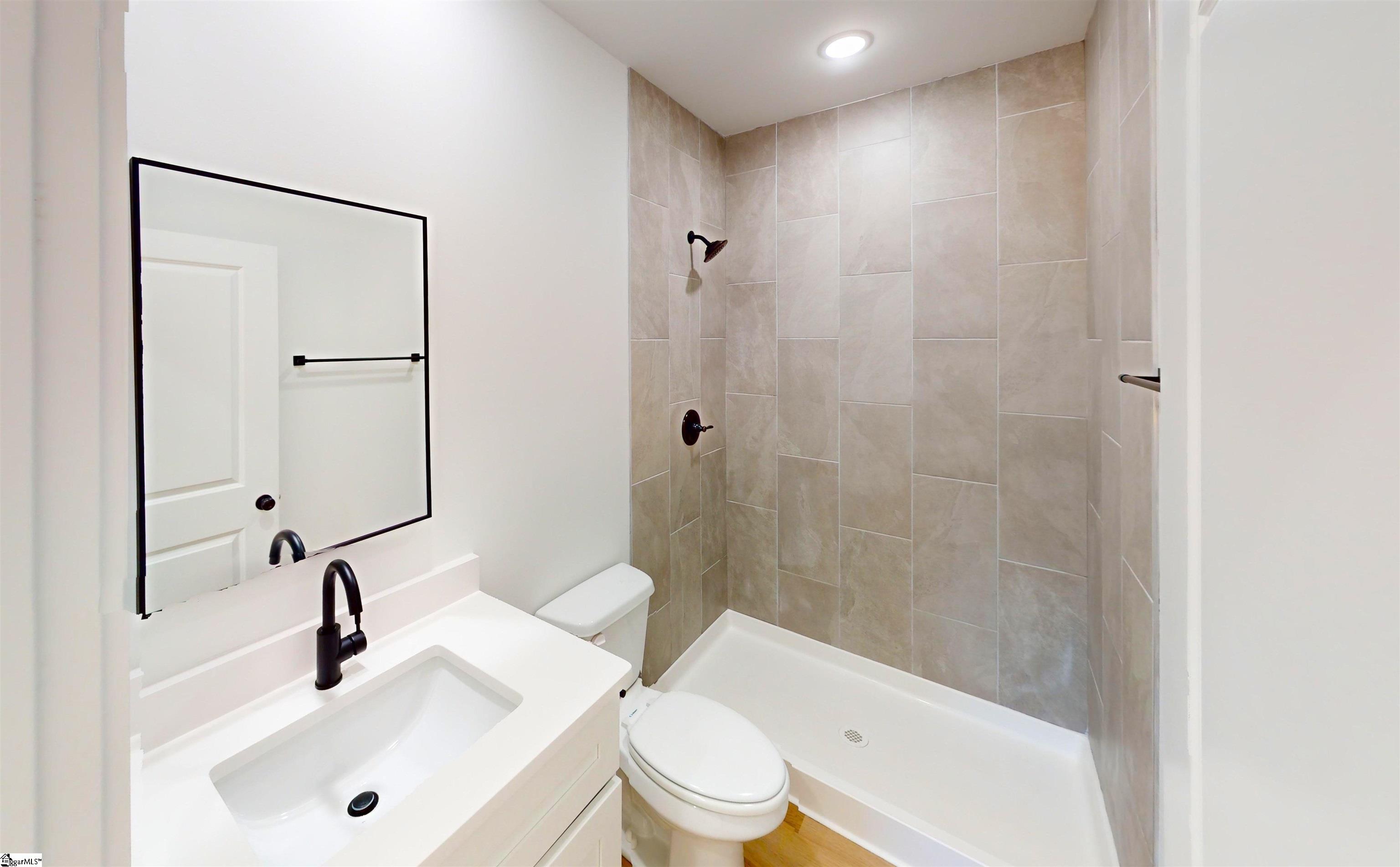 221 Sims Chapel Road Spartanburg, SC 29306 - Photo 16 of 35 Gallery Image 16