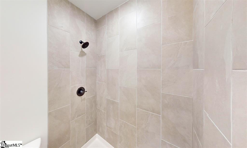 221 Sims Chapel Road Spartanburg, SC 29306 - Photo 17 of 35 Gallery Image 17