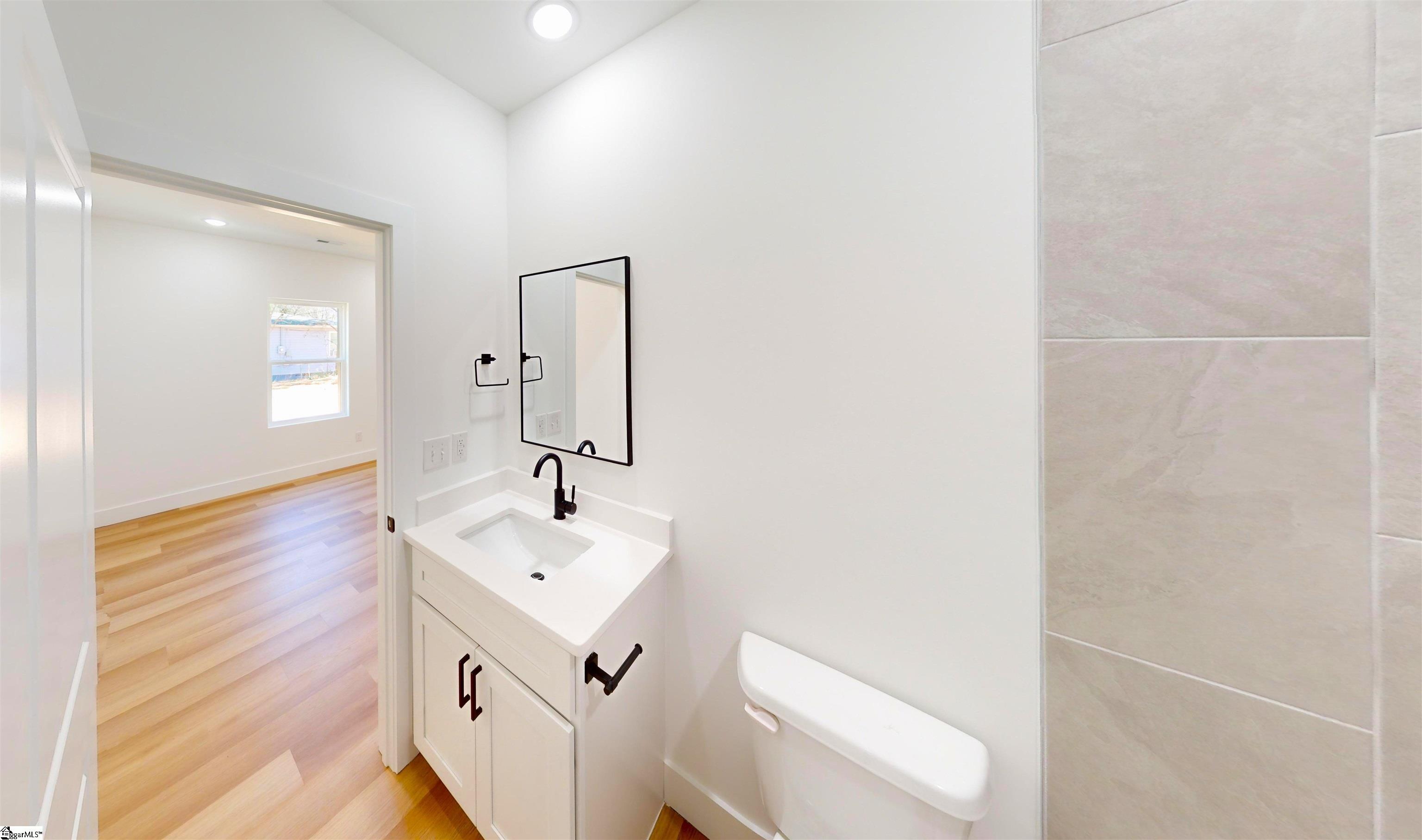 221 Sims Chapel Road Spartanburg, SC 29306 - Photo 18 of 35 Gallery Image 18