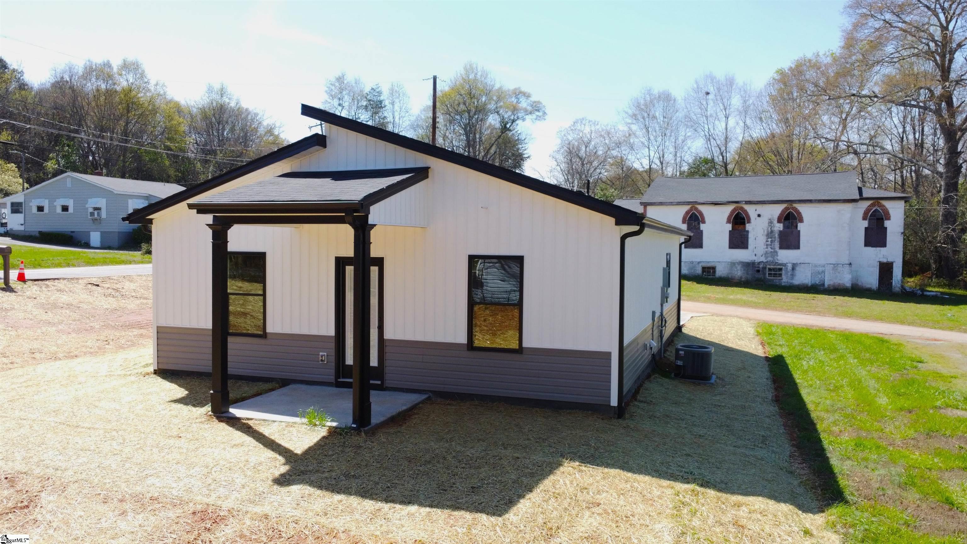 221 Sims Chapel Road Spartanburg, SC 29306 - Photo 34 of 35 Gallery Image 34