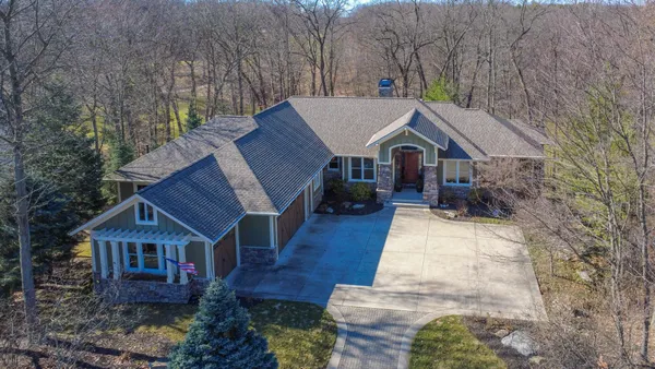 $1,479,000 | 4209 North Oak Pointe Court Northeast, Grand Rapids, MI 49525